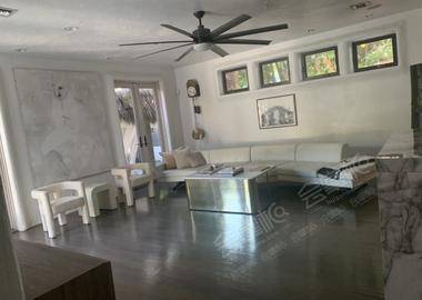 Downtown beautiful and unique modern Adobe two story house  in very desirable neighborhood just off Las Olas Blvd